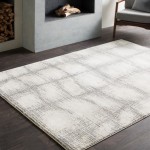Surya Tibetan TBT-2307 6'7" x 9'6" Oval Rug