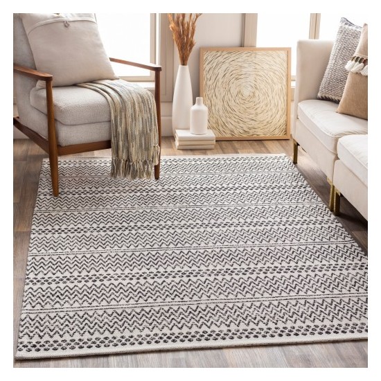 Surya La Casa LCS-2304 2'2" x 3'9" Rug