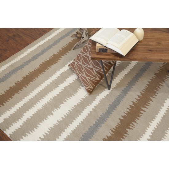 Surya Frontier FT-489 2' x 3' Rug