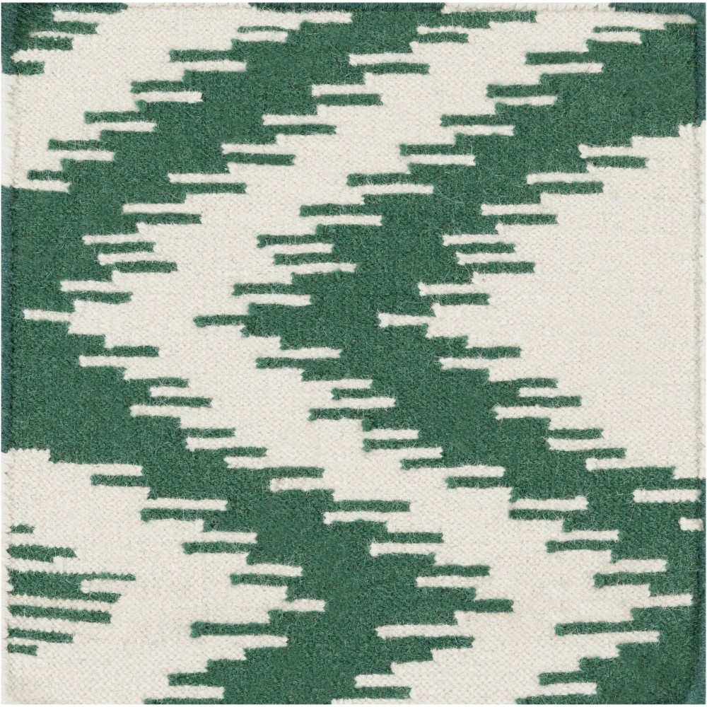 Surya Frontier FT-501 5' x 8' Rug Surya Frontier FT-501 5' x 8' Rug