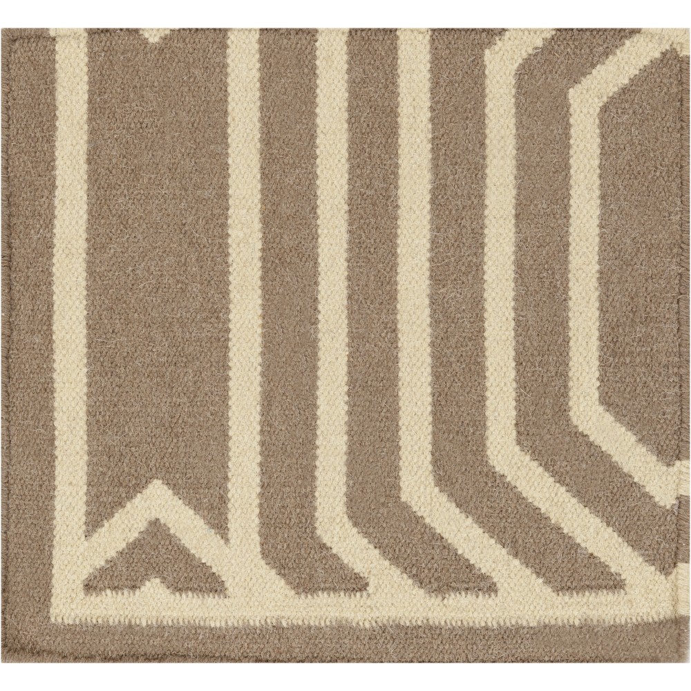 Surya Frontier FT-528 5' x 8' Rug Surya Frontier FT-528 5' x 8' Rug