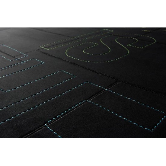 Surya Metal MTL-1000 4' x 6' Rug