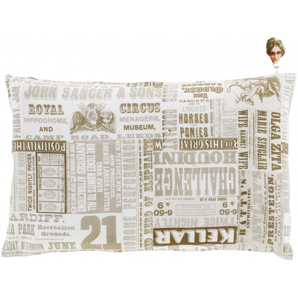 Surya Mind Games MNG-006 18" x 18" Pillow Cover Surya Mind Games MNG-006 18" x 18" Pillow Cover
