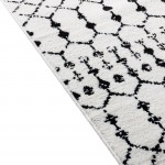 Flash Furniture Beth 2x6 Ivory & Black Area Rug RC-CR19-1330-26-WH-GG