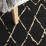 Nourison Grafix GRF04 Area Rug, Black, 5'3" x Round