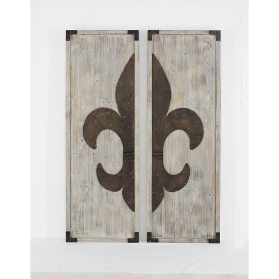 Traditional Set Of Wood Wall Plaques With Metal Fleur-De-Lis Pattern