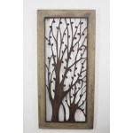 Traditional Wood Wall Plaque With Metal Tree Pattern