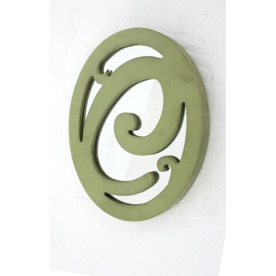 Cottage Style Artistic Letter “C” Patterned Green Wall Decor