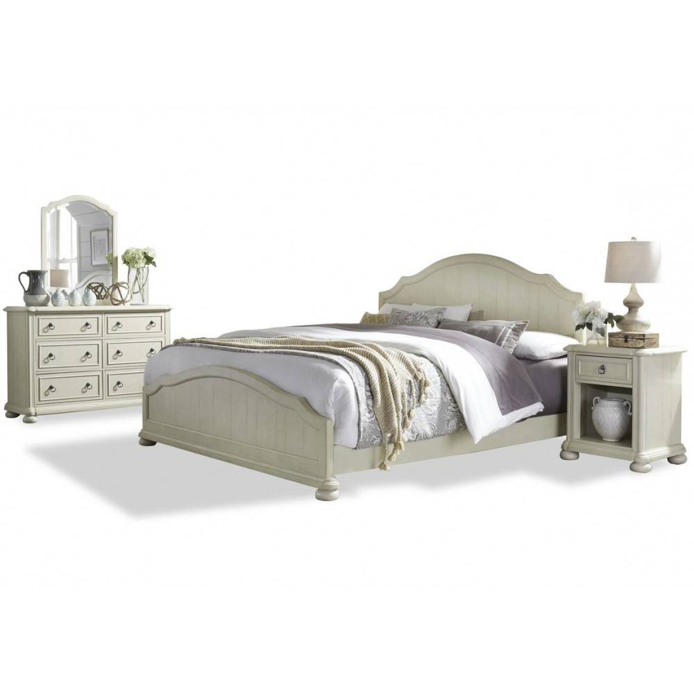 Chambre King Bed, Nightstand and Dresser with Mirror by homestyles