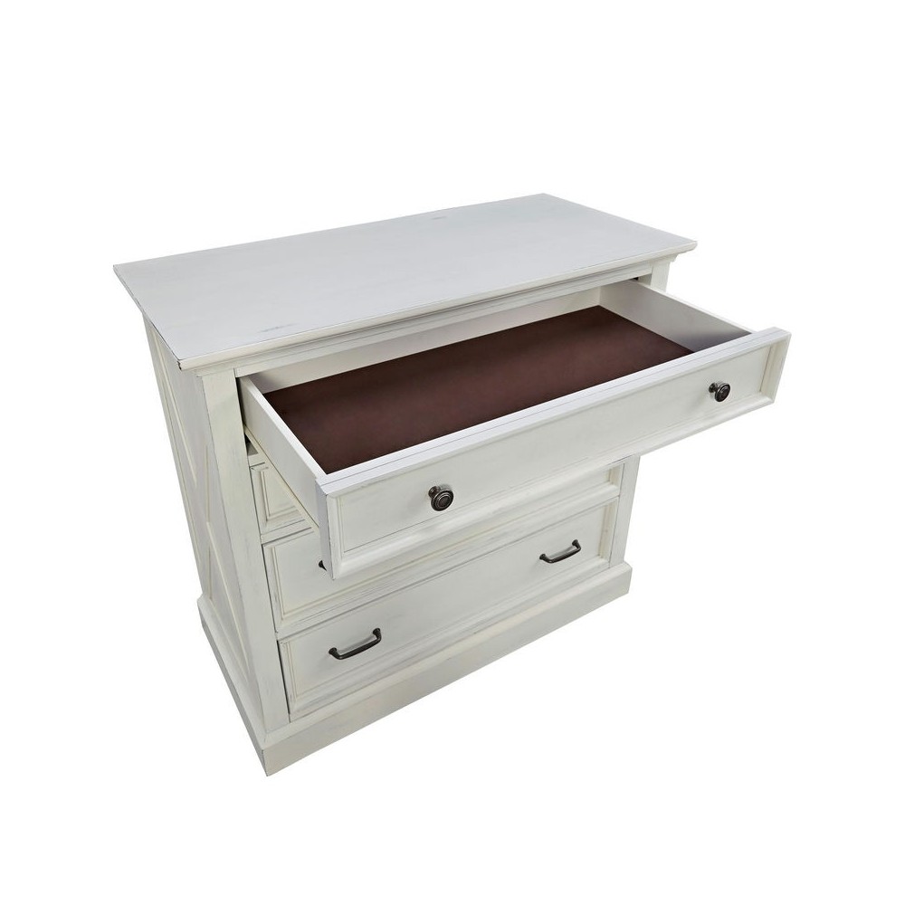 Bay Lodge Chest by homestyles