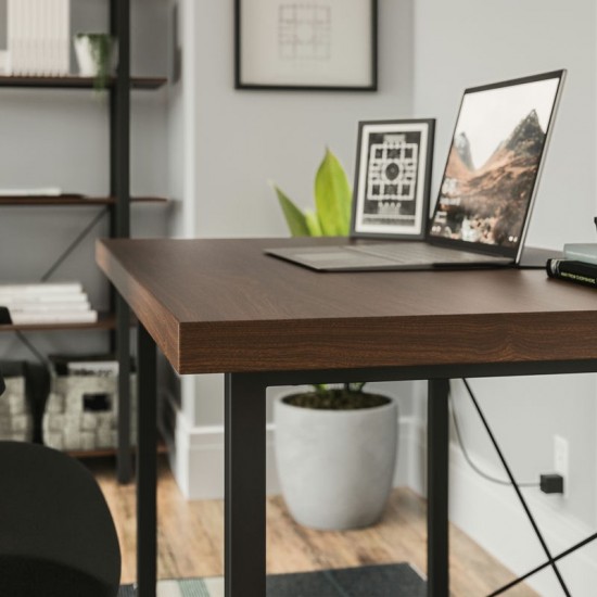 Merge Desk by homestyles