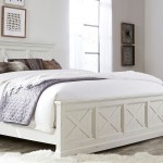 Bay Lodge King Bed by homestyles