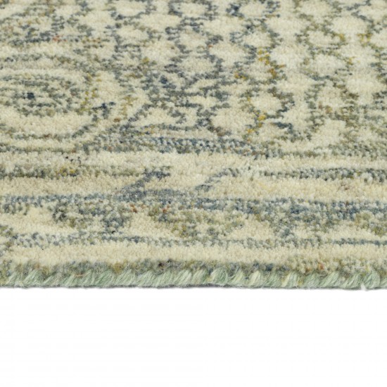 Kaleen Effete Collection Light Ivory Throw Rug 2' x 3'