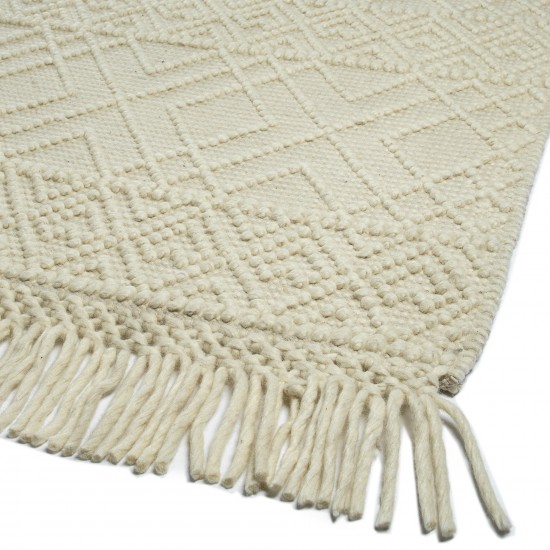 Kaleen Mara Collection Ivory Throw Rug 18" x 18"