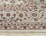 Kaleen Rila Collection Light Ivory Throw Rug 2' x 3'