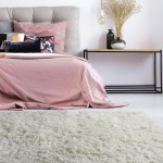 Kaleen Rinna Collection Light Ivory Area Rug 8' x 10'