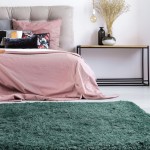 Kaleen Rinna Collection Dark Teal Area Rug 3'6" x 5'6"