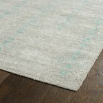 Kaleen Solitaire Collection Light Silver Throw Rug 2' x 3'