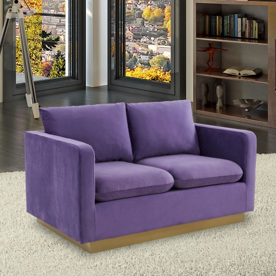 LeisureMod Nervo Modern Mid-Century Upholstered Velvet Loveseat In Purple