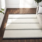 Alice Ivory/Black Hand Woven Wool Rug (63X87)