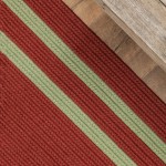 Double Border Christmas Rug - Red/Green 22" x 34"