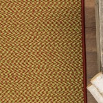 Holiday-Vibes Houndstooth Rug - Vibe Green/Red 42" x 66"