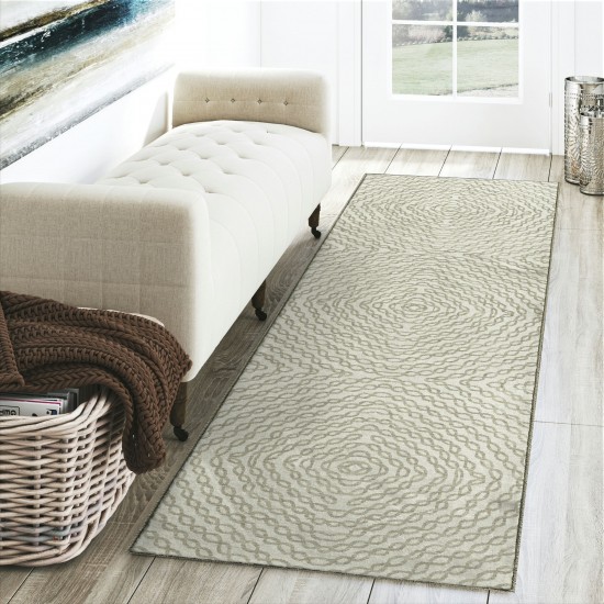 Brisbane BR3 Ivory 2'3" x 7'6" Runner Rug