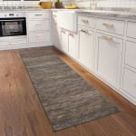 Ciara CR1 Chocolate 2'6" x 8' Runner Rug