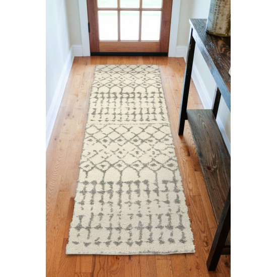 Marquee MQ2 Ivory/Metal 2'3" x 7'5" Runner Rug