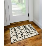 Marquee MQ2 Ivory/Midnight 1'8" x 2'6" Rug