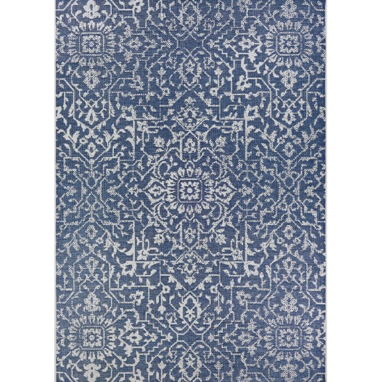 Couristan Monte Carlo Palmette Navy-Ivory Rug 2' x 3'7"