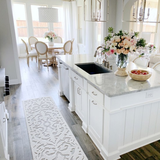 My Texas House by Orian Blur Damask Natural Gray 27"X96"