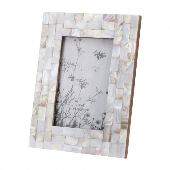 Resin, 4x6 Capiz Design Photo Frame, Silver