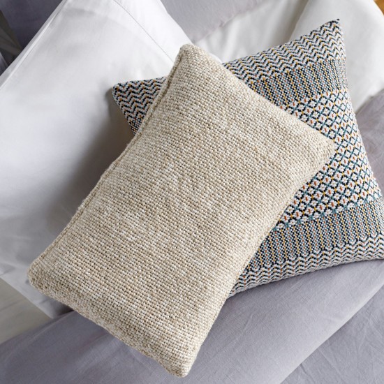 Surya Theresa Cream Pillow Cover 18"H X 18"W