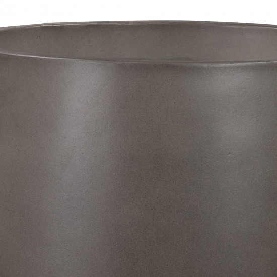 Amethyst Large Round Lightweight Concrete Indoor or Outdoor Planter in grey