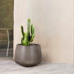 Amethyst Large Round Lightweight Concrete Indoor or Outdoor Planter in grey