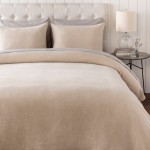Surya Dawson Light Beige King/Ca King Bedding Set 108"W X 92"L,20"H X 36"W