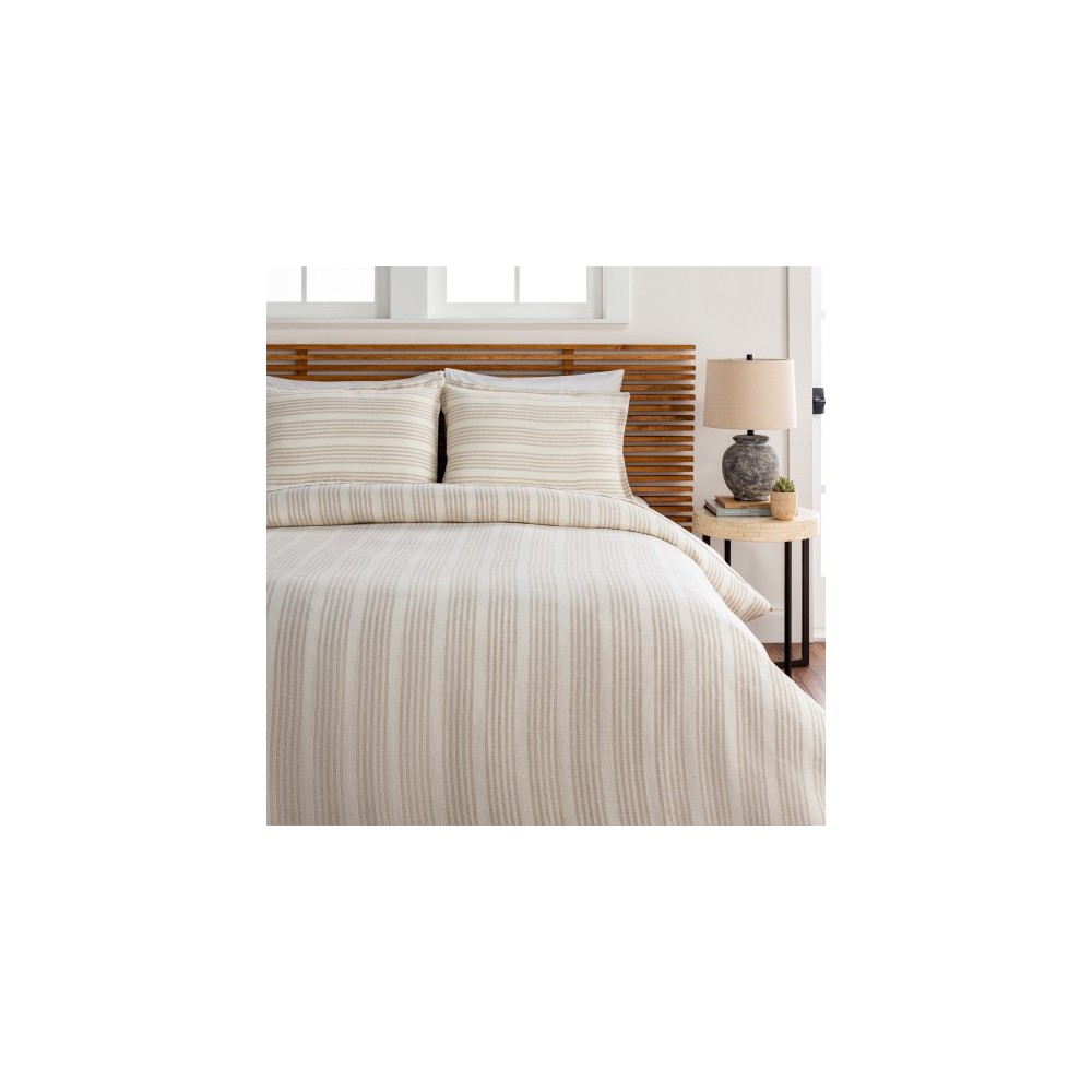 Surya Quinn Full/Queen Bedding Set 88"W X 92"L,20"H X 26"W Surya Quinn Full/Queen Bedding Set 88"W X 92"L,20"H X 26"W