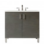 Metropolitan 36" Single Vanity, Silver Oak, w/ 3 CM Eternal Serena Quartz Top