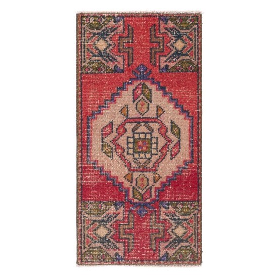 Surya Antique One Of A Kind Rug 1'6'' X 3'1''