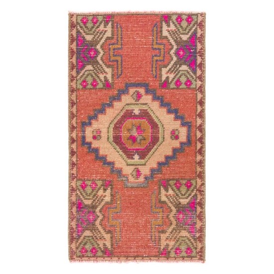 Surya Antique One Of A Kind Rug 1'6'' X 2'9''