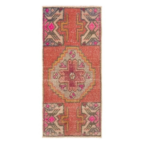 Surya Antique One Of A Kind Rug 1'4'' X 2'10''