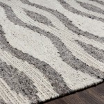 Surya Bremen Rug 2' X 3' - Cream, Gray