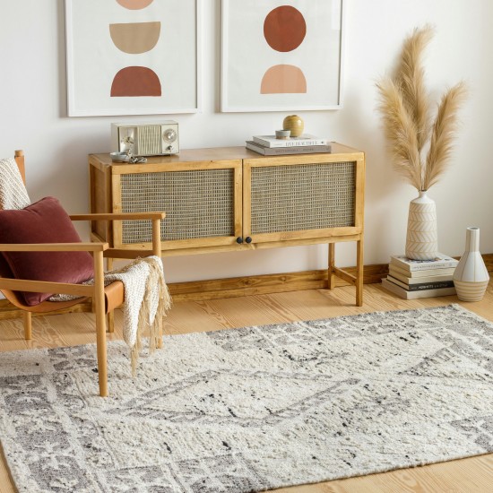 Surya Bremen Rug 2' X 3' - Cream & Gray