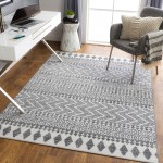 Surya Cesar Rug 5'3" X 7' - Gray & Charcoal