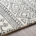 Surya Corfu Rug 5' X 7'6" (Cream & Black)
