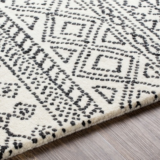 Surya Corfu Rug 5' X 7'6" (Cream & Black)