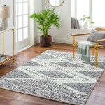 Surya Deluxe Shag Cream Rug 2'7" X 7'3"