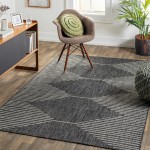 Surya Eagean Rug 5'3" X 7'7" (Black)