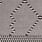 Surya Lyna Lya-2320 Rug 5' X 7'2"